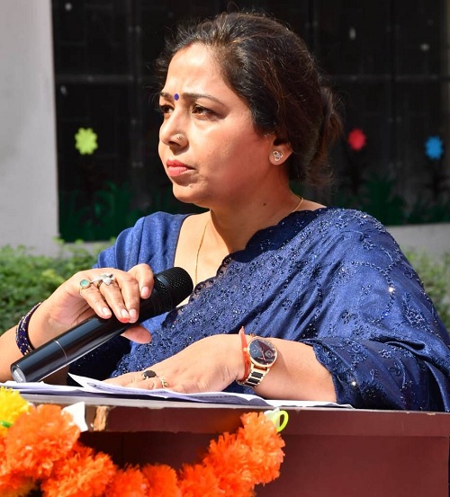 Principal Principal
Lucknow Public Inter College